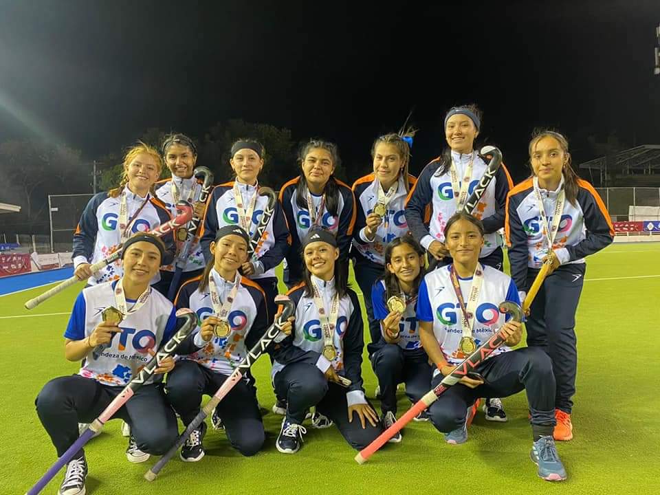HOCKEY