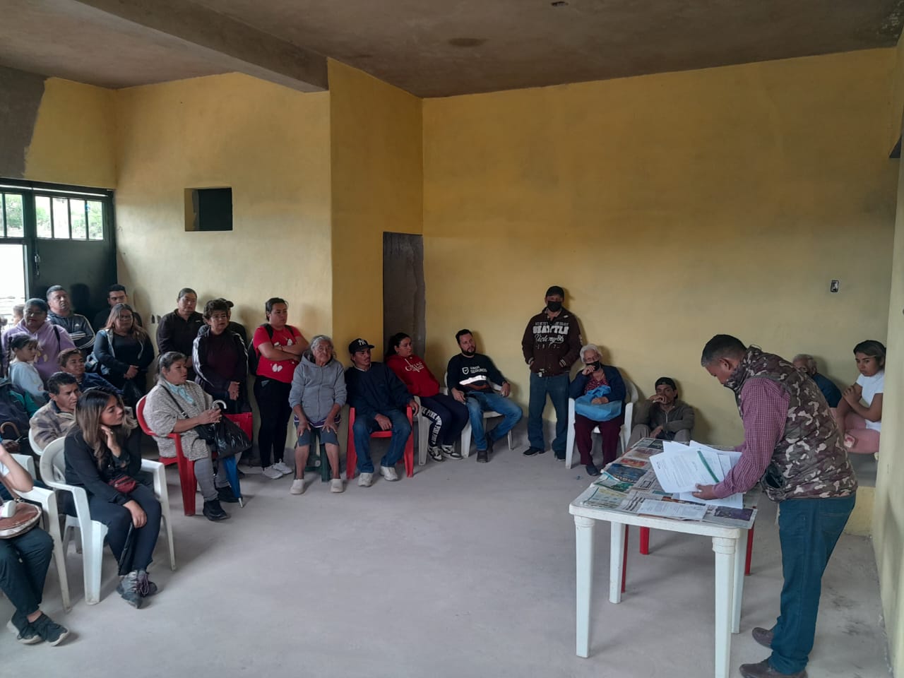 VECINOS