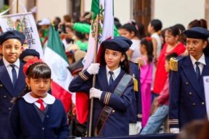 DESFILE