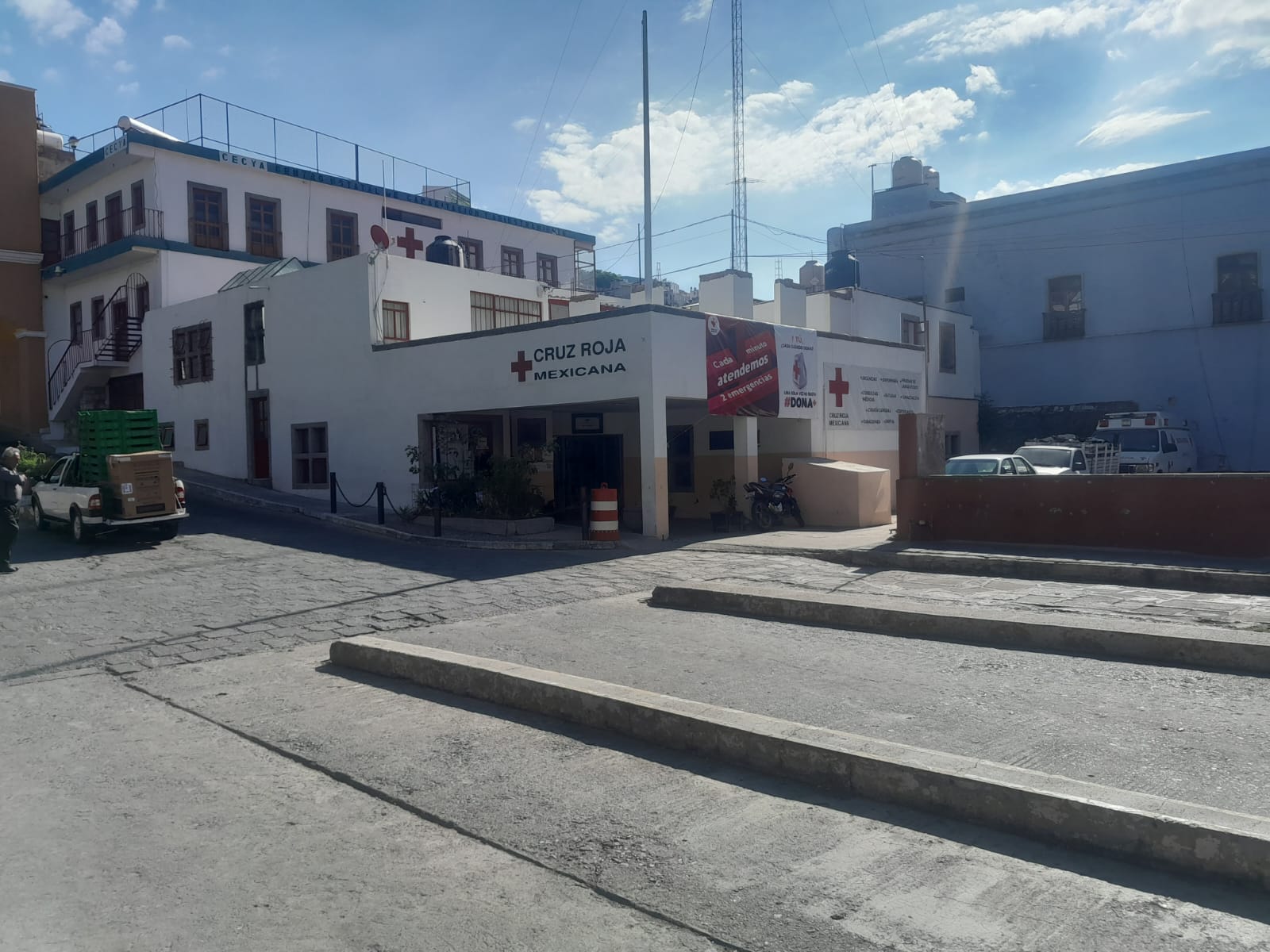 CRUZ-ROJA