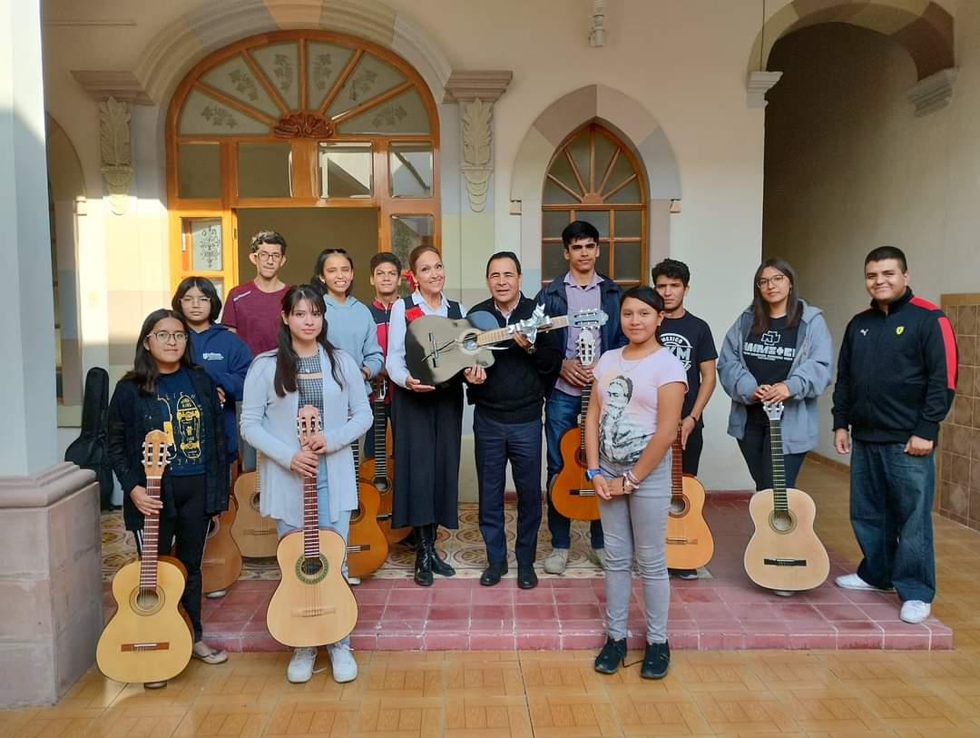 GUITARRA