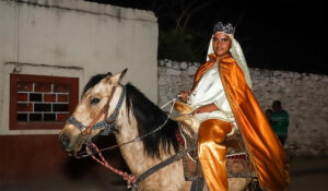 REYES-COMONFORT