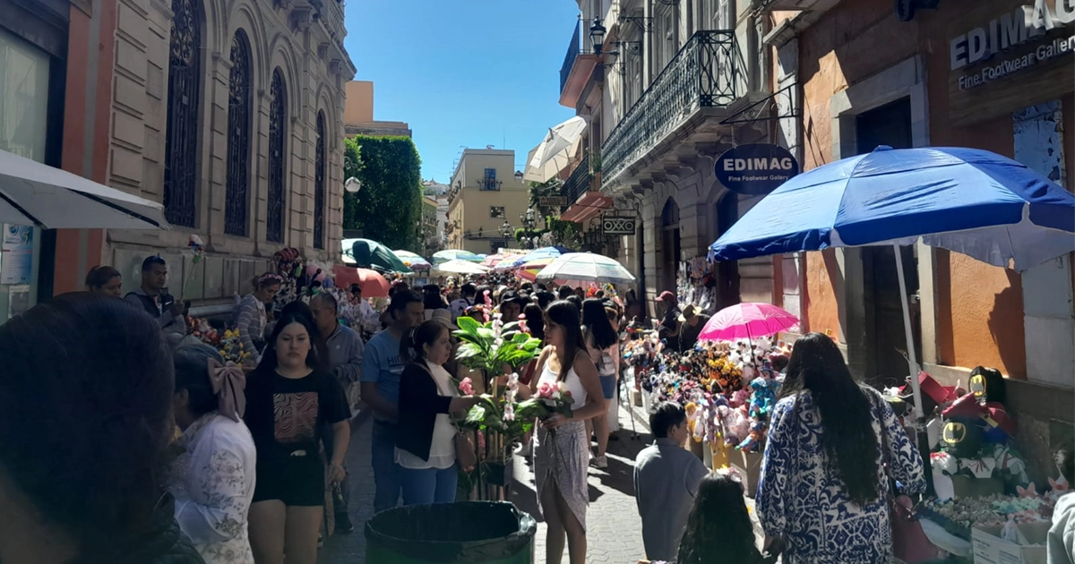 DIA-DE-LAS-FLORES