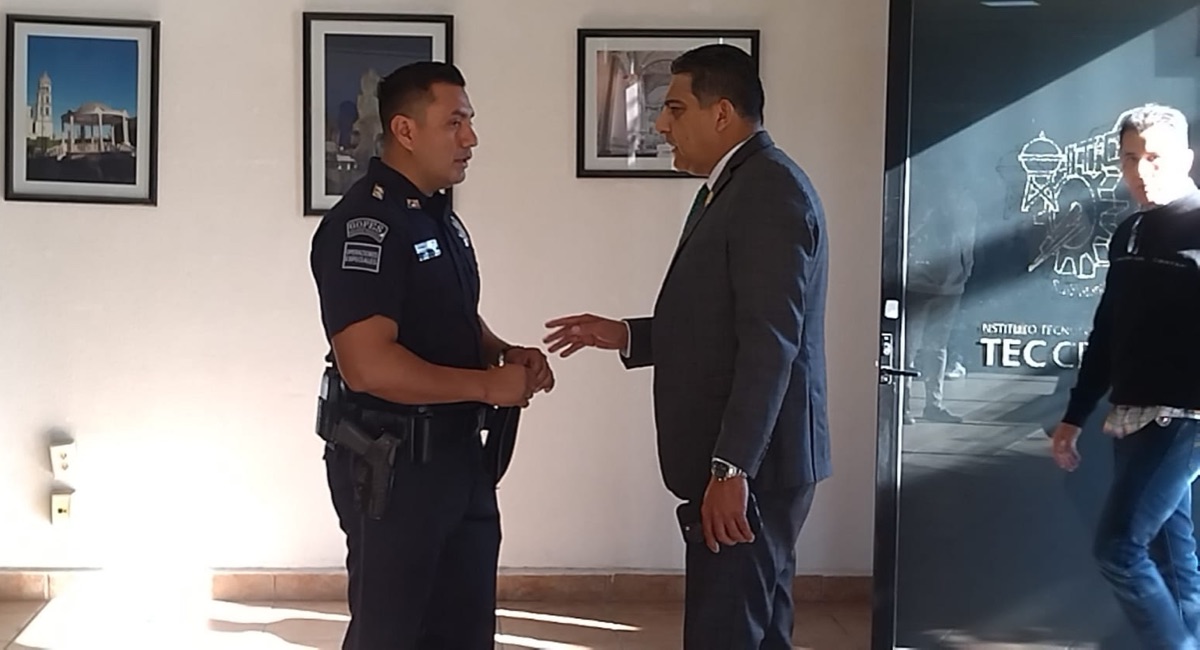 POLICÍA