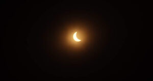 ECLIPSE LEÓN