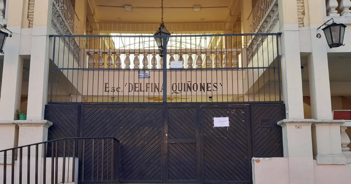 eESCUELA