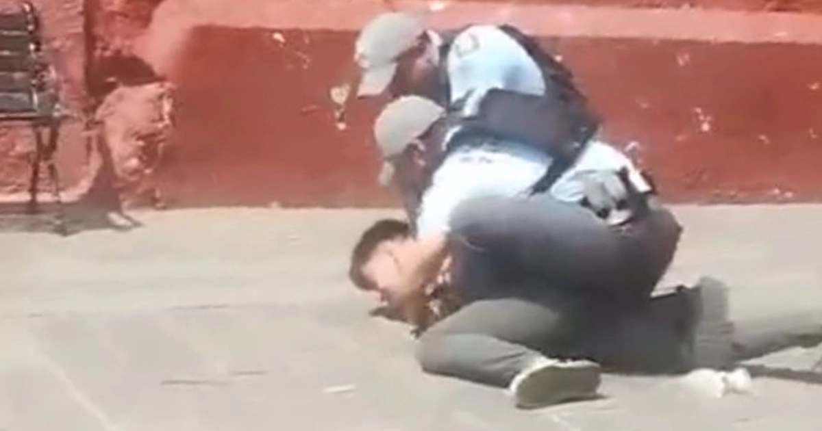 DETENIDO