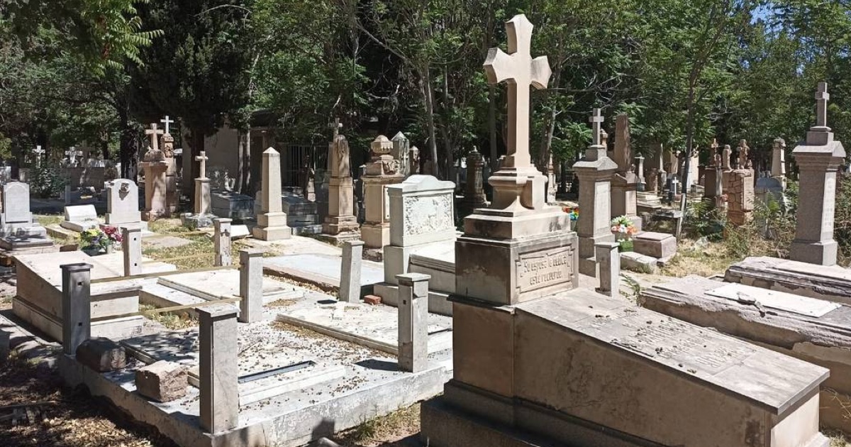 PANTEÓN