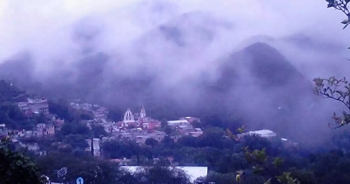 LLUVIA-XICHU
