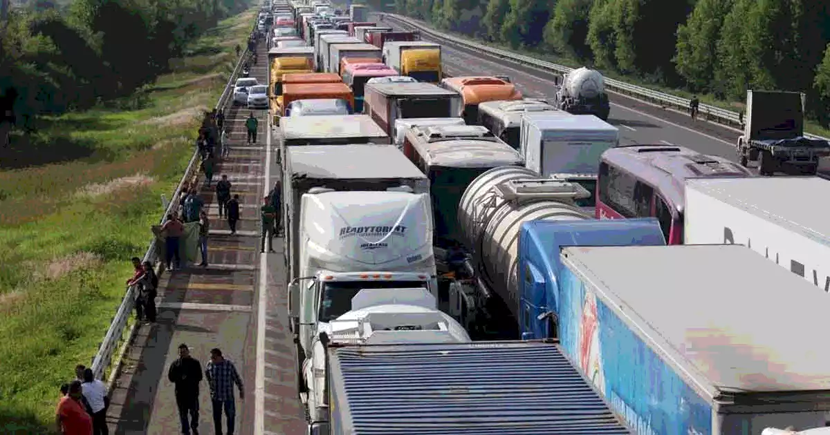 AUTOPISTA