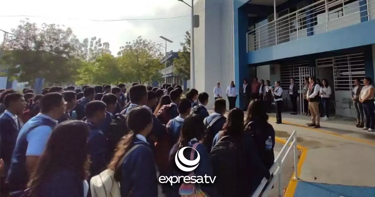 ALUMNOS CECyTEG