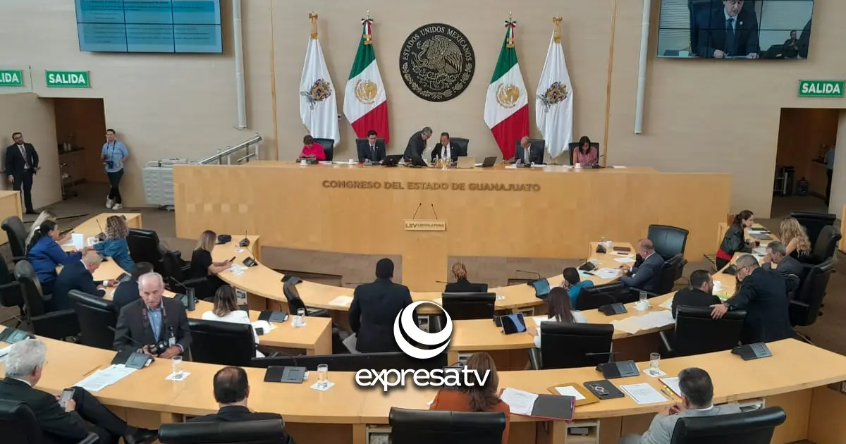 APRUEBA CONGRESO