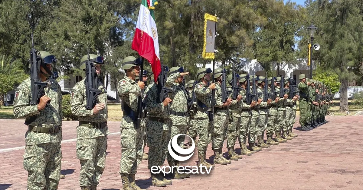 MILITARES