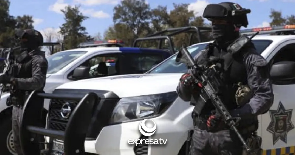 POLICÍA UNIFORMES