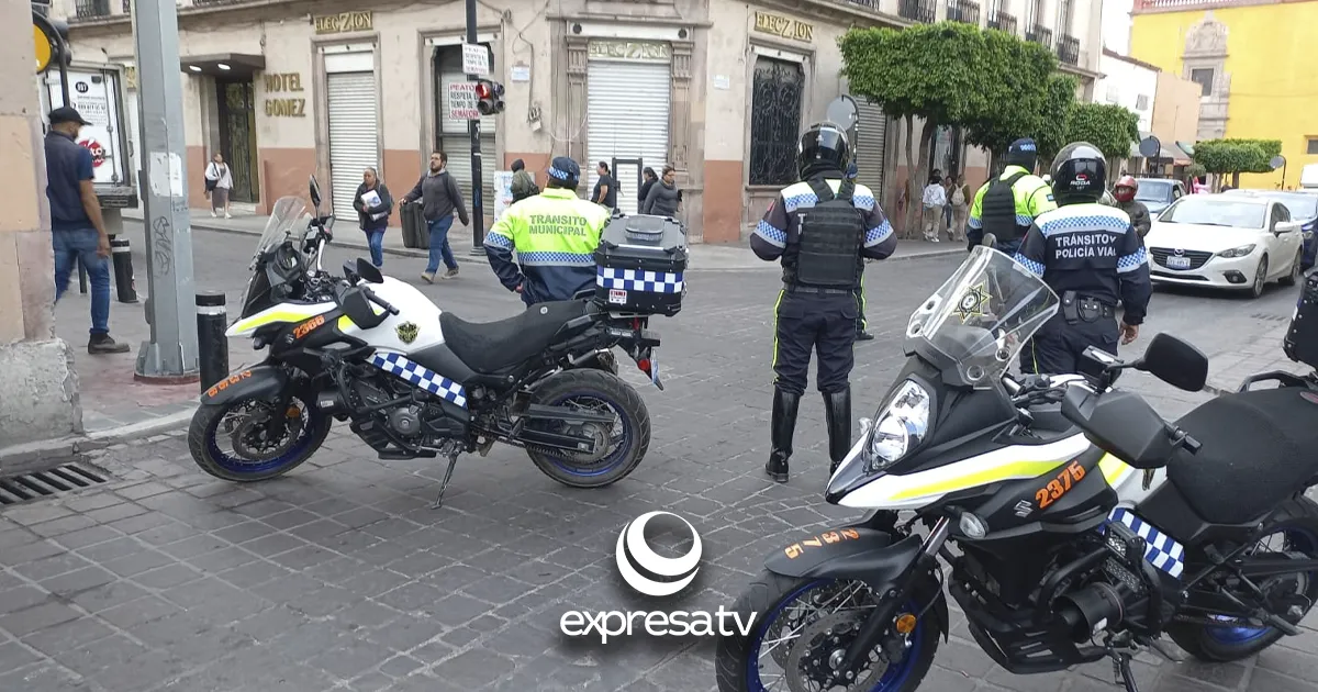 MOTOS