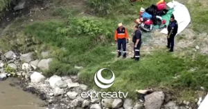 NIÑOS RÍO