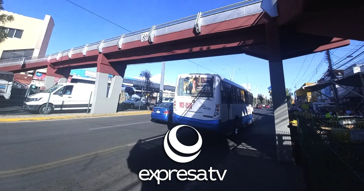BOULEVARD PUENTE