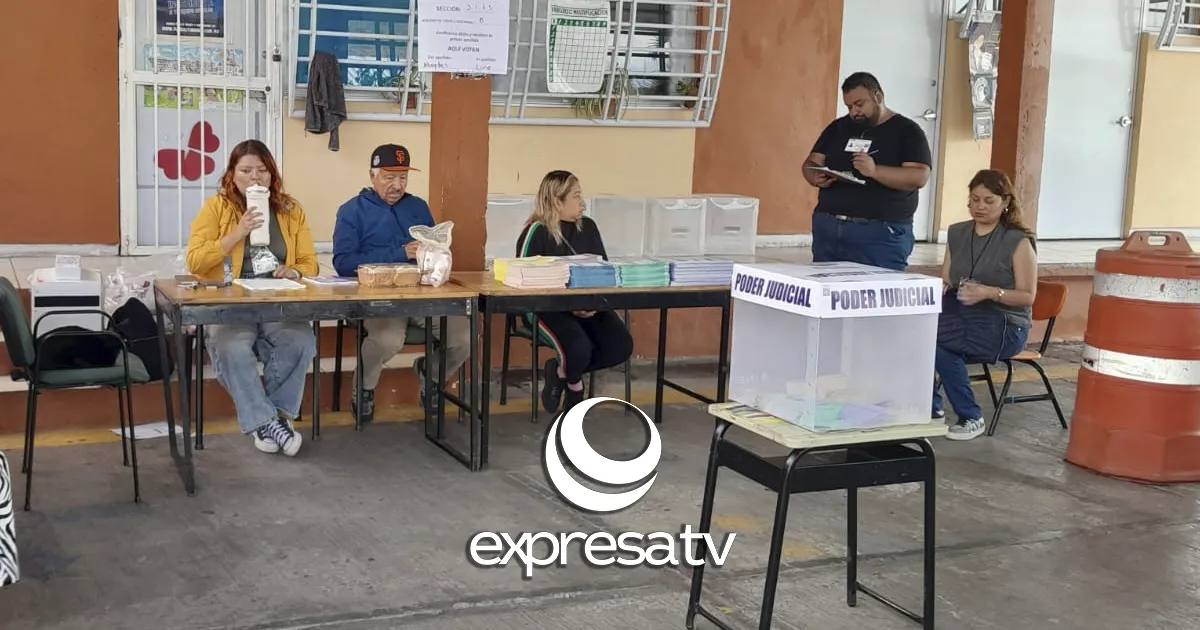 FUNCIONARIOS
