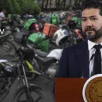 TRABAJADORES